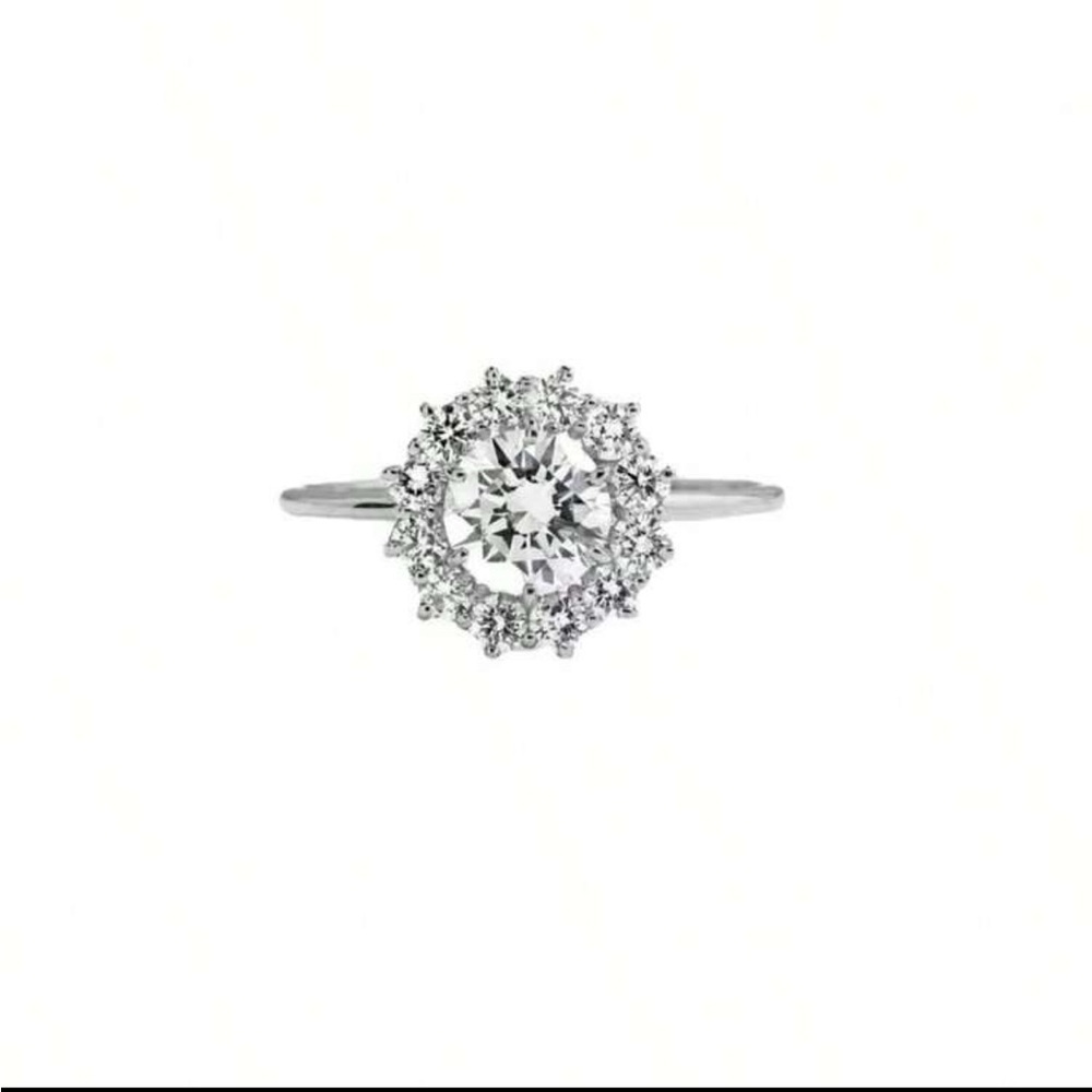 Silver ring - Picture 2 of 3
